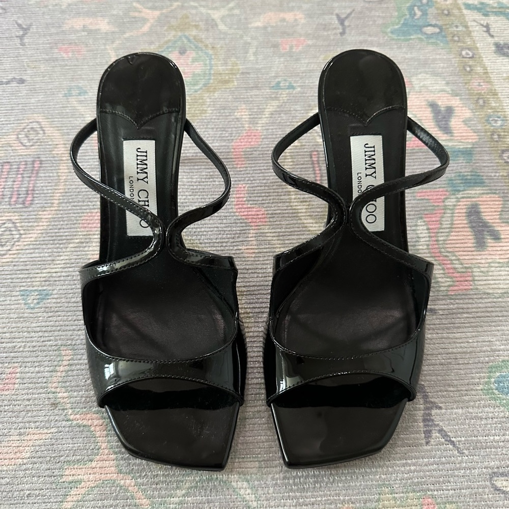Vguc Jimmy Choo black heels